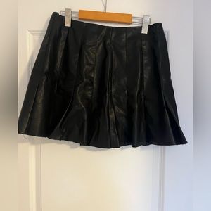 Pleather black skirt size large (10)